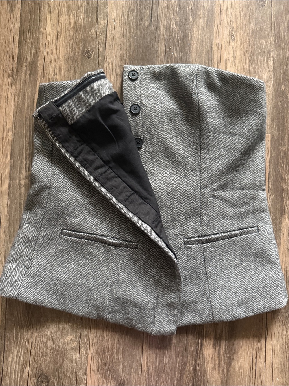 GAP Gray Herringbone Women’s Tailored Bustier- strapless vest. Perfect for Fall!